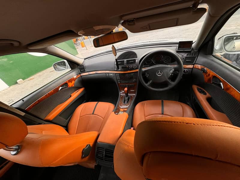 Mercedes Benz E Class E200 8