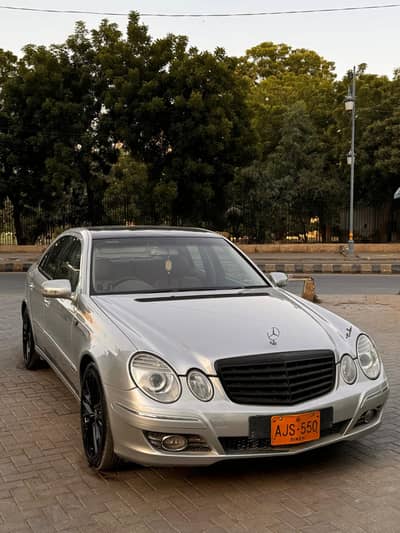 Mercedes Benz E Class E200 2004 Model in Excellent Condition