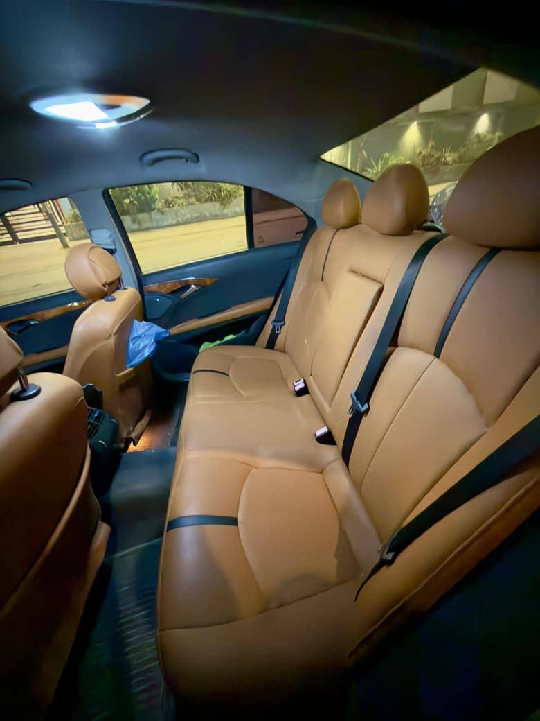 Mercedes Benz E Class E200 13