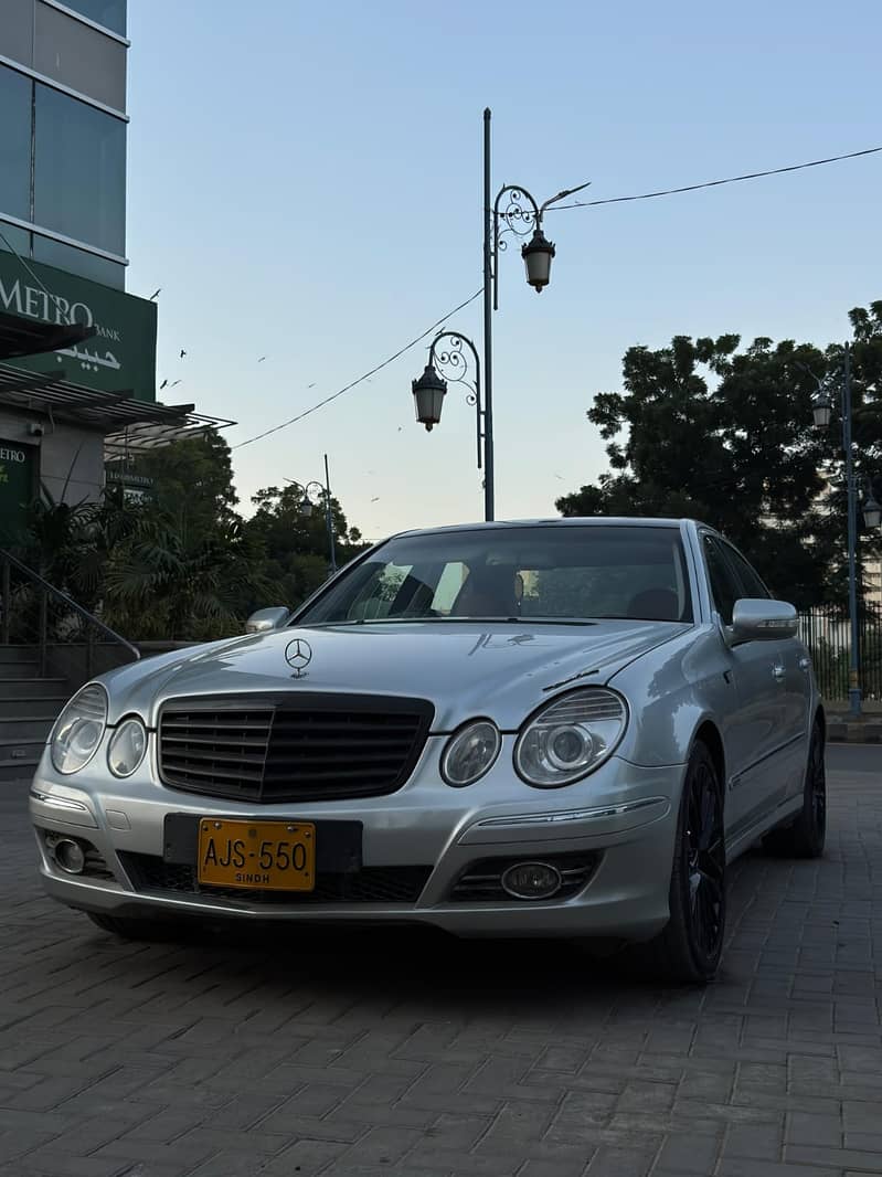 Mercedes Benz E Class E200 18