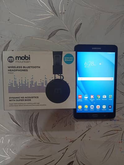 Samsung Tab a 6 with headset