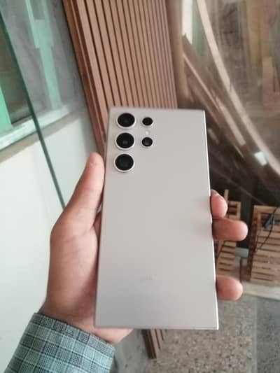 Samsung Mobile S24 Ultra 256gb with box pin dot urgent sale need cash