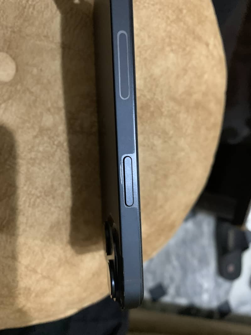 Apple iPhone 14 3