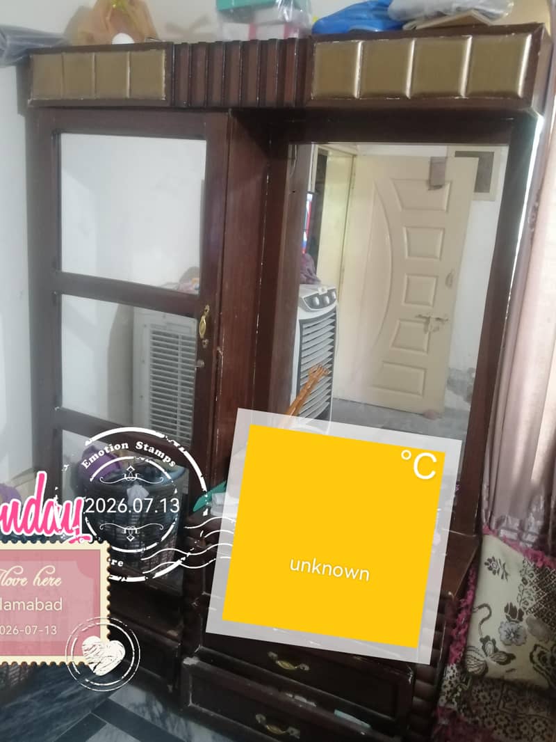 double bed + dressing table+ 2 side tables 1