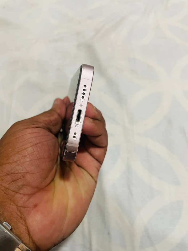 Apple iPhone 13 mini 2