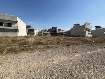 5 Marla Plot For Sale