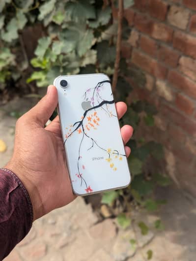 Apple iPhone XR 64 gb Face id On true tone on
