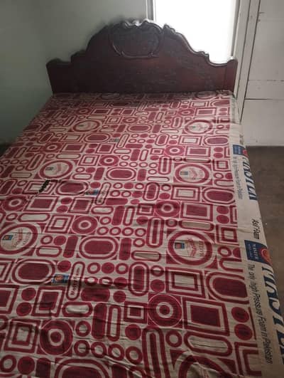 Solid Wood Double Bed with New MoltyFoam Mattress