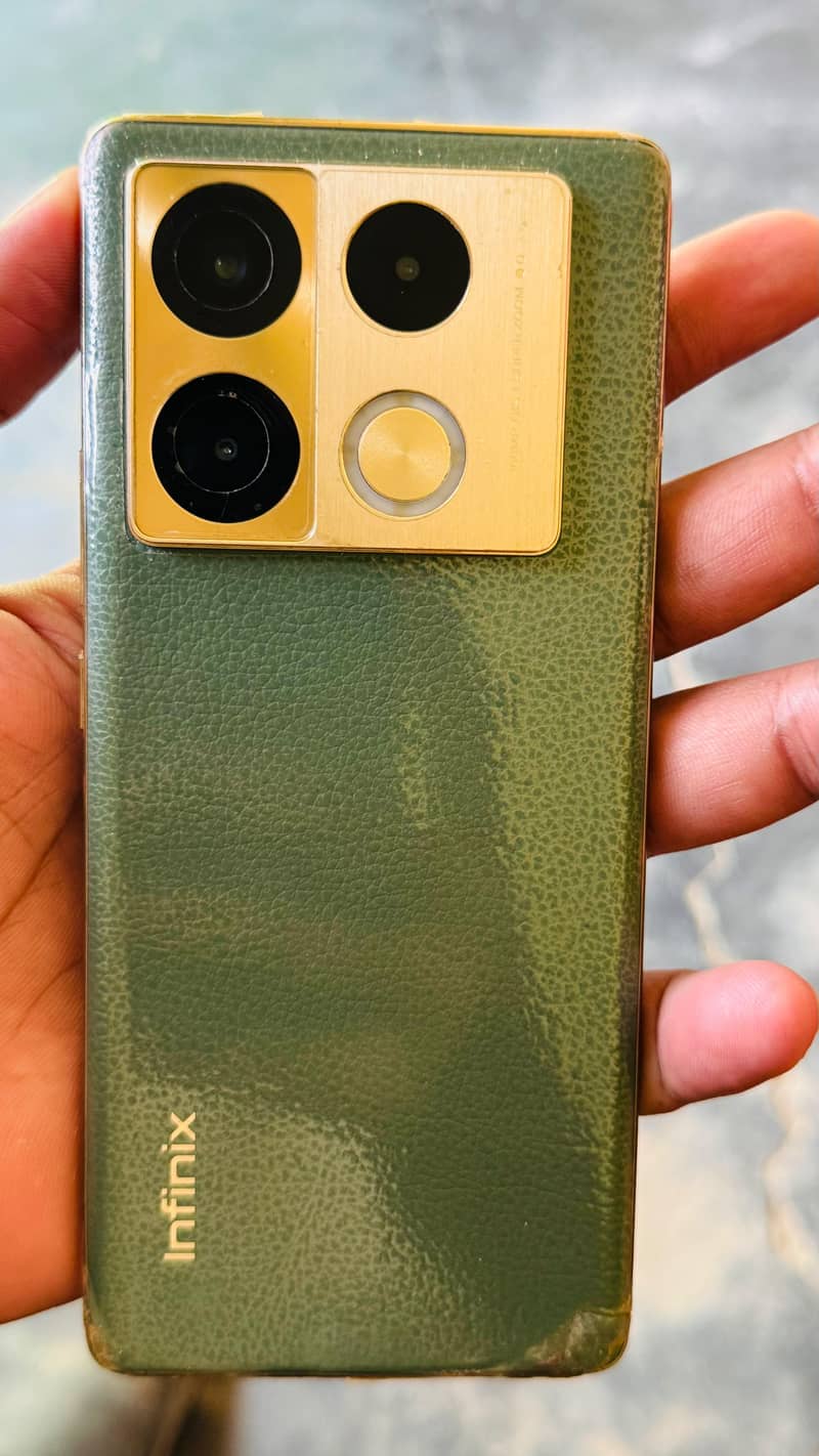 Infinix Note 40 Pro 1