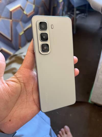 Infinix Hot 50  8/128 Offical PTA approved Lush Condition