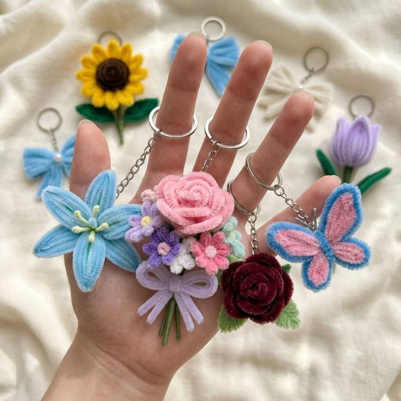 Cute Pipecleaner Keychains 5