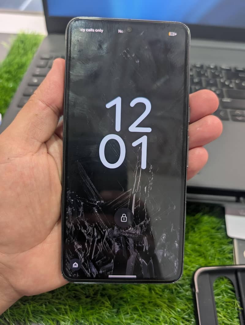 Google Pixel 8 Pro 1