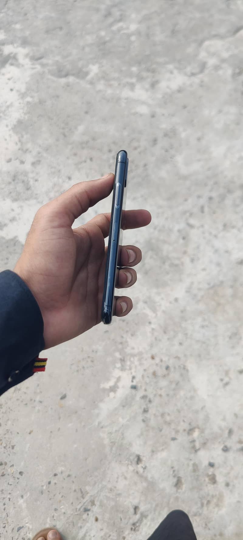 Apple iPhone X 5