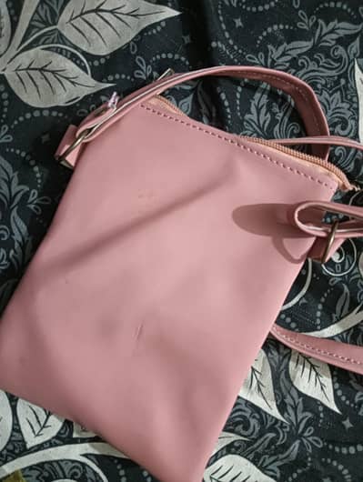 women stylish bag