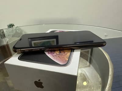 iPhone XS