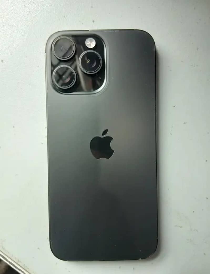 Apple iPhone 16 Pro 5