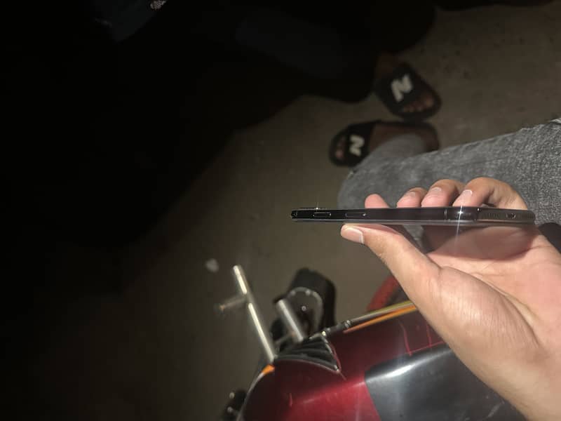 Apple iPhone X 5