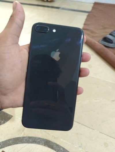 Apple iPhone 8 Plus