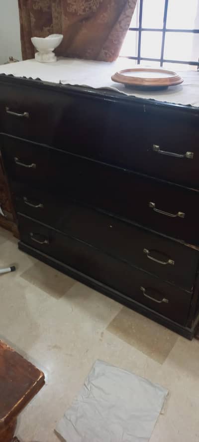 4 drawer Chester