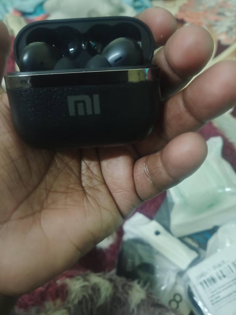 mi earbuds 1
