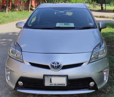 Toyota Prius 2014/2018 First Owner Total Genuine