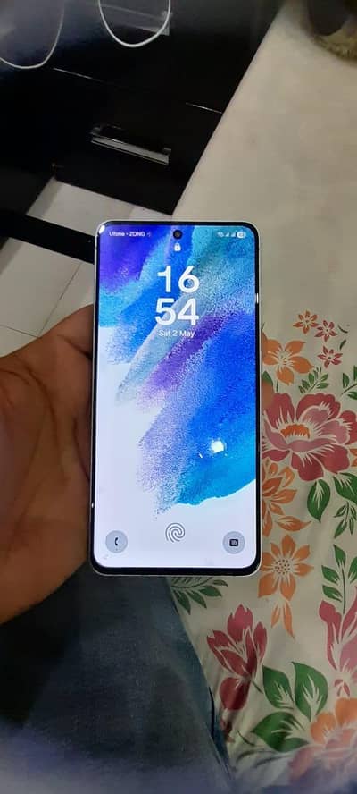 Samsung Mobile S21 FE