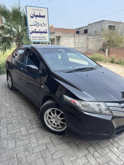 Honda city 2011