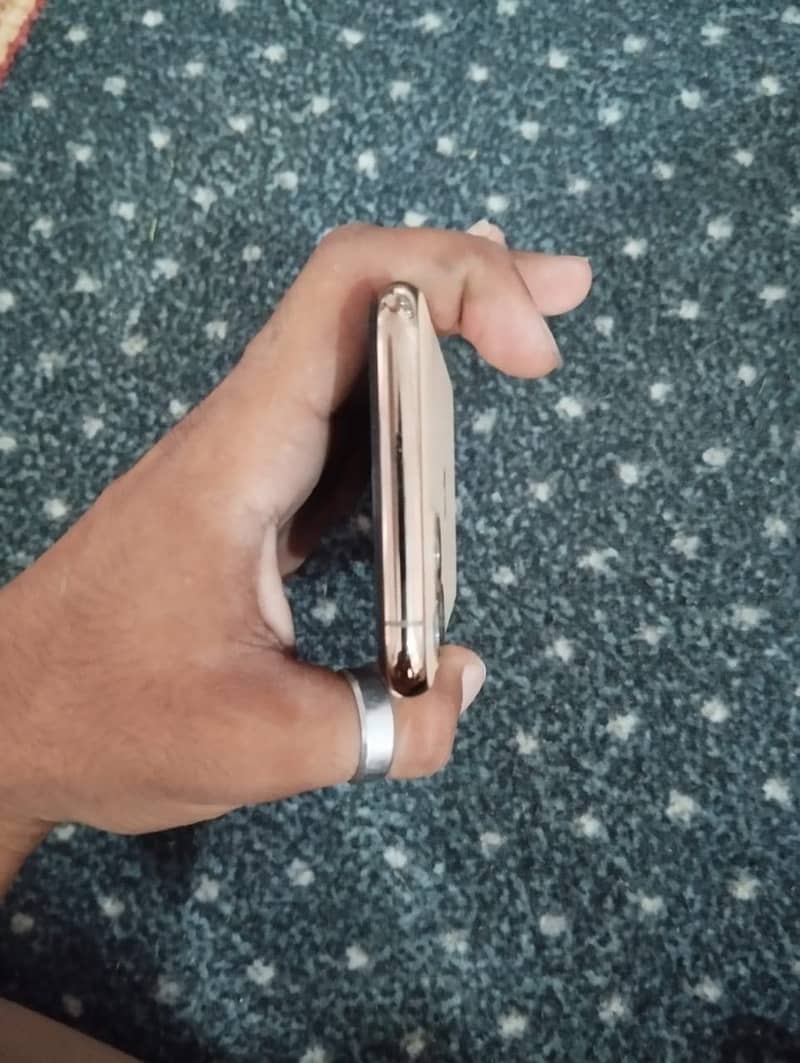 Apple iPhone 11 Pro 5