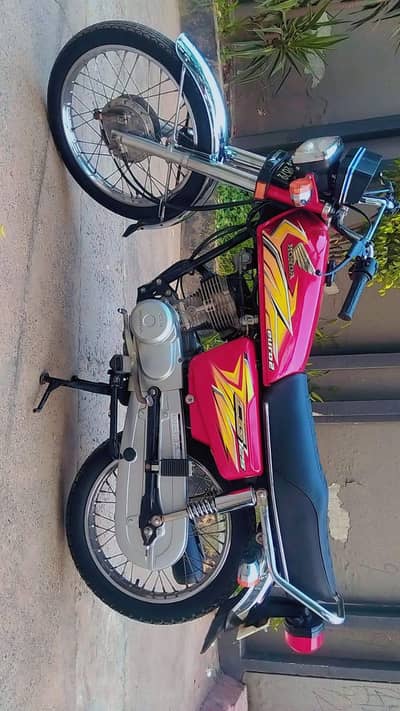 Honda 125 2021 Engine body Very Good