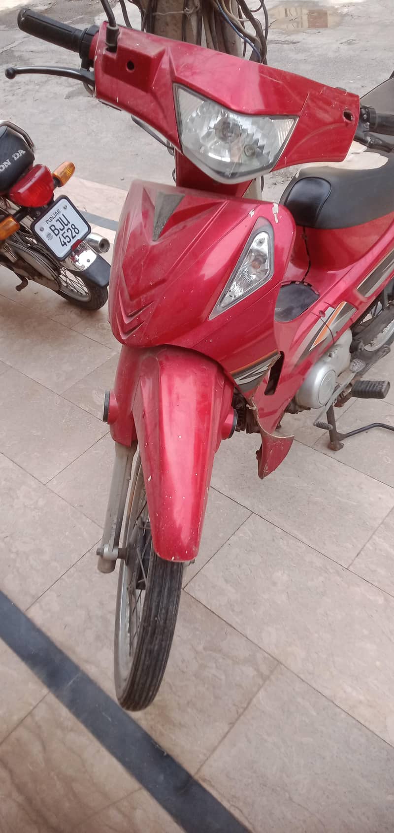 Scooty 4