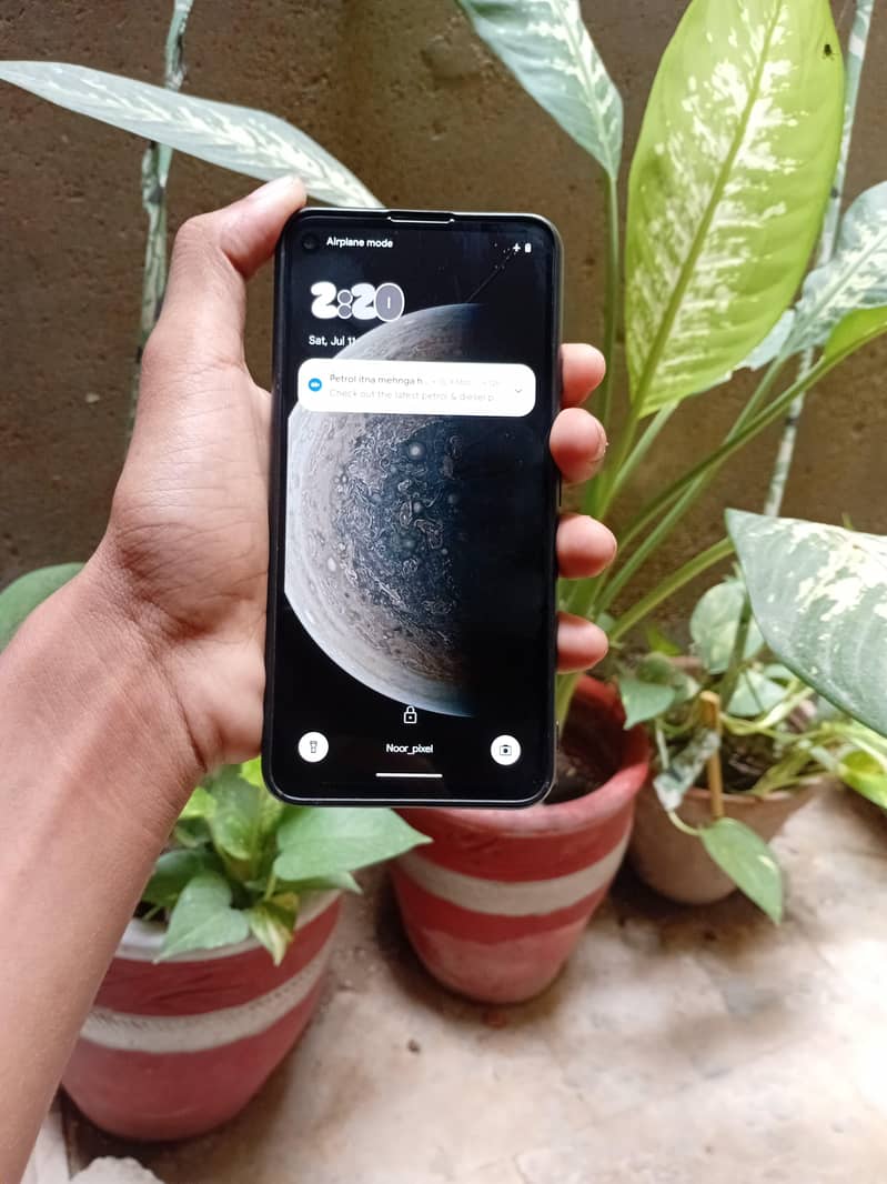 Google Pixel 4a 11