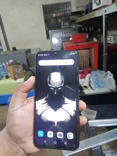 Infinix hot8 4-64gb pta approved