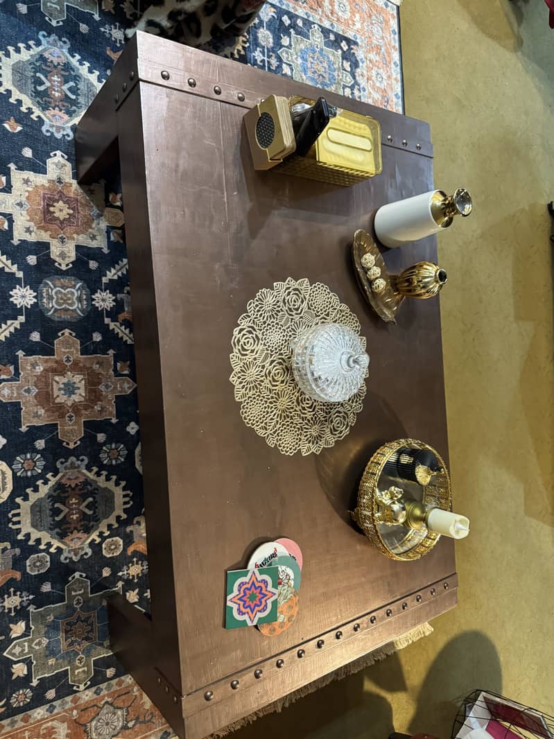 Coffee table 1