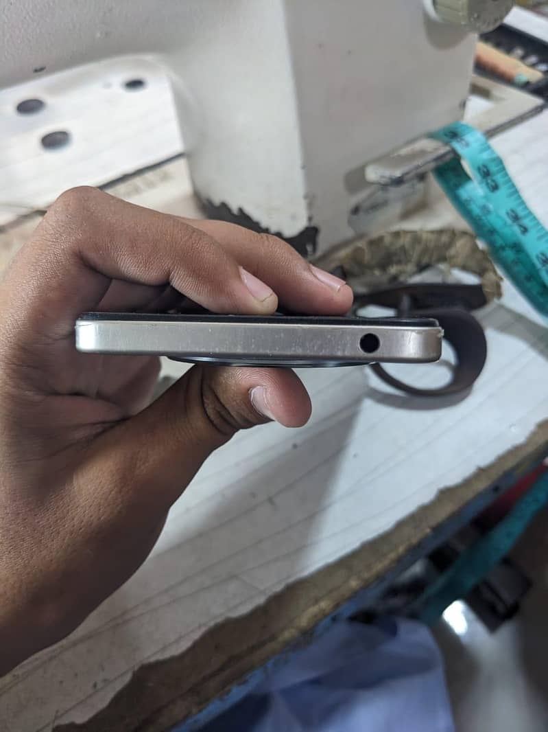 Xiaomi POCO C75 4