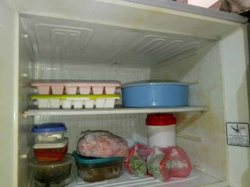 dawlance refrigerator 1