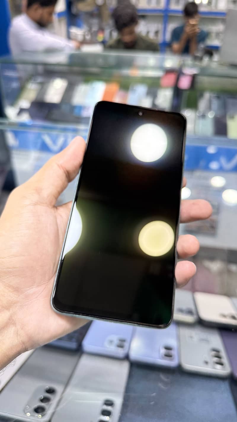 OPPO A58 0