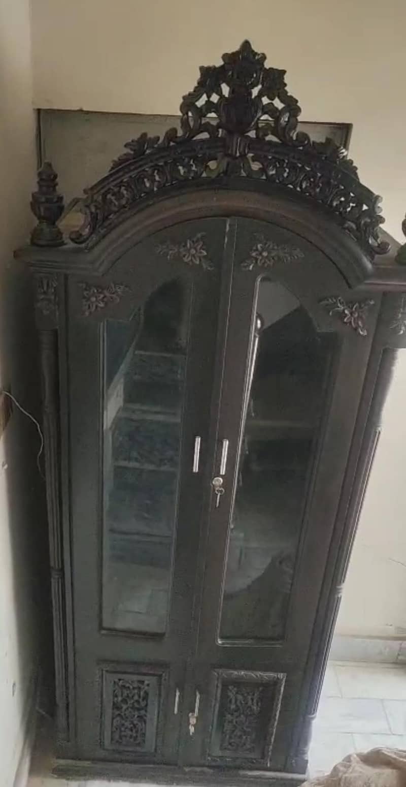 showcase 0