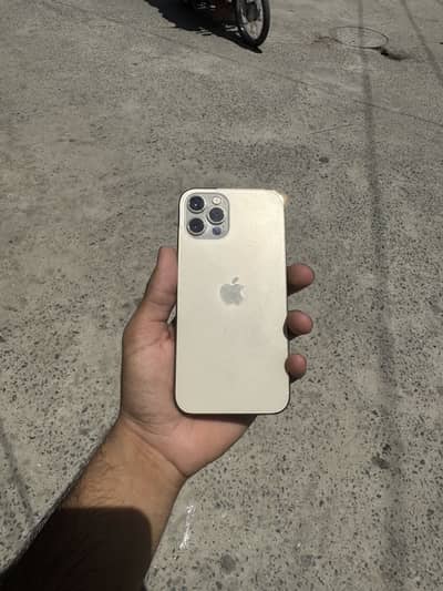 Apple iPhone 12 Pro jv