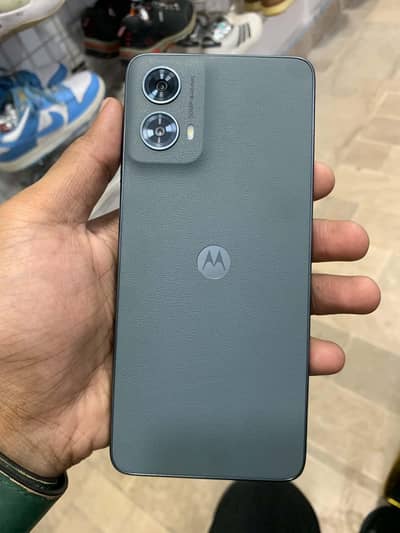 Moto g 5g 4+2/128GB 2024 model Sim Locked