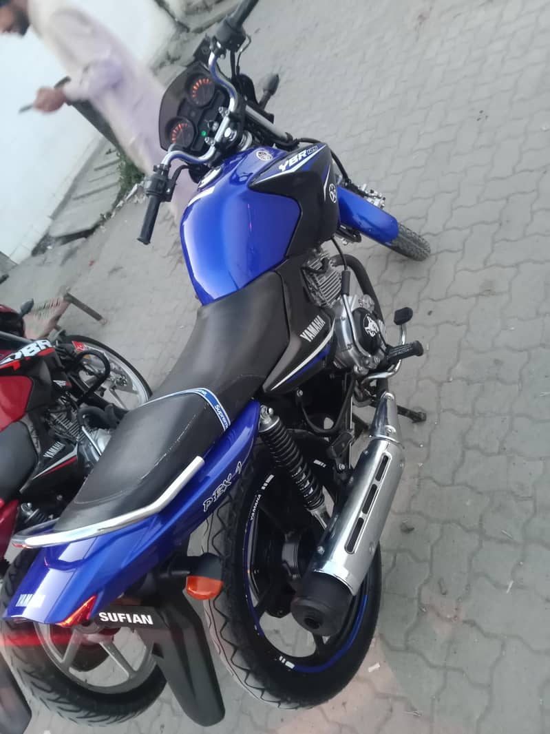 Yamaha 4
