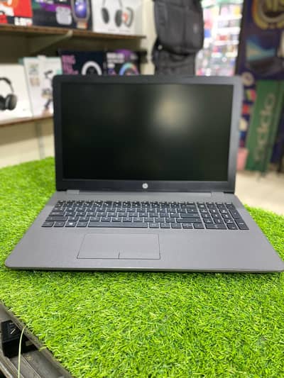 Hp Laptop 250 G6 Intel 8th gen 4GB Ram 128GB SSD Windows 10