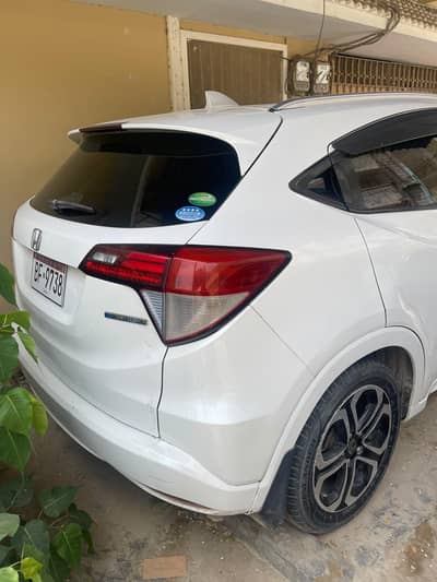 Honda Vezel 2016
