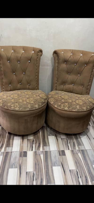 Single sofa set