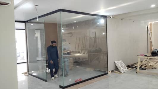 glass partitions
