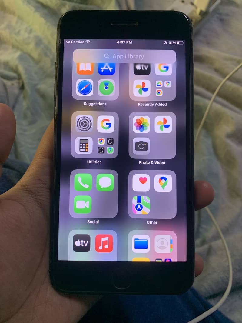 Apple iPhone 7 Plus 4