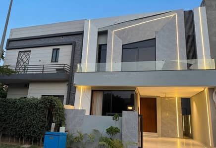 DHA PHASE 9 TOWN HOUSE FOR SELL 5 MARLA