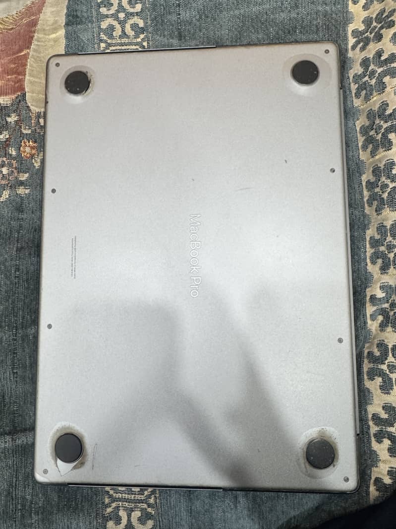Macbook pro 2