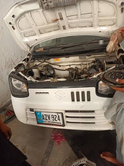 Car Mechanic available in G-12