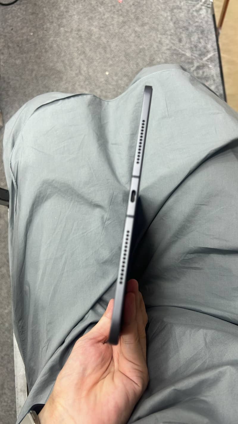 Ipade pro m5 1