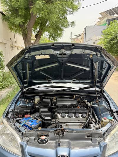 Honda Civic EXi 2005